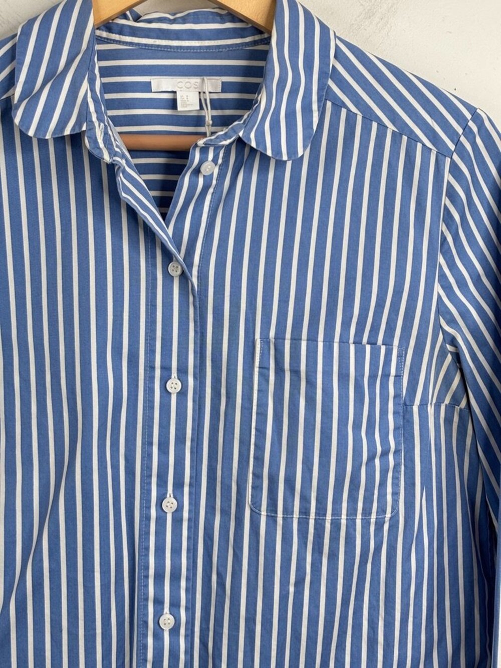COS Striped Button Down Shirt 8 Blue White Boxy Slight Crop Oxford Minimalist - Picture 2 of 9